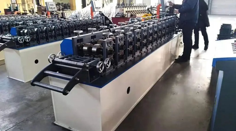 隔墻龍骨CU成型機